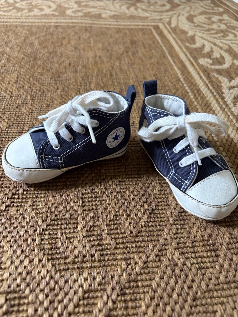 Converse chuck taylor baby High-Top Sneaker booties in navy